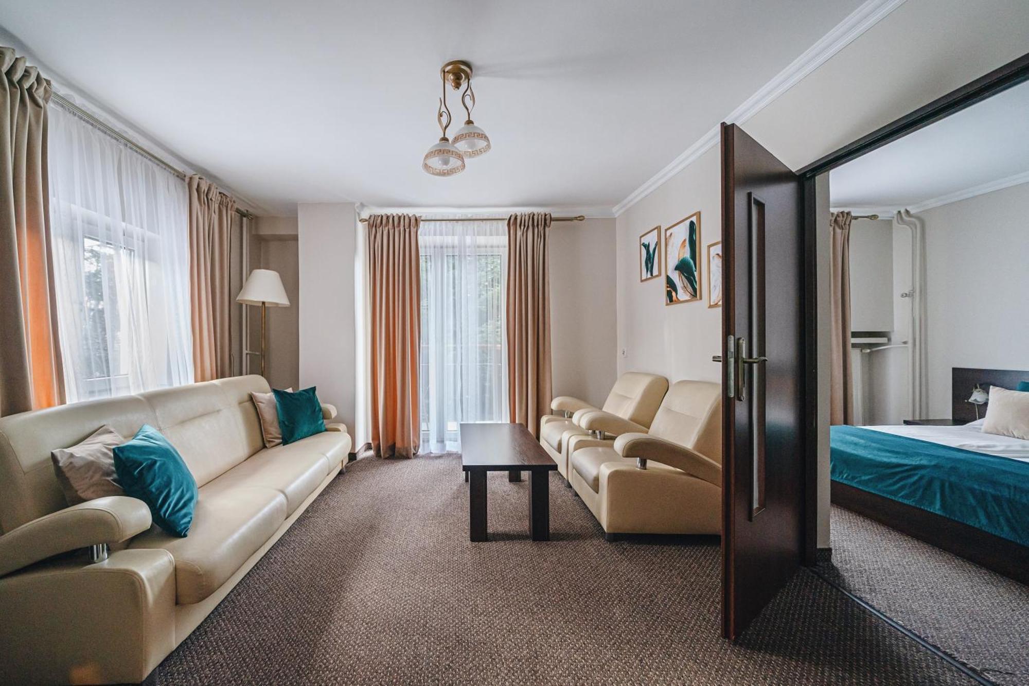 Ow Jaskolka Hotel Zakopane Luaran gambar