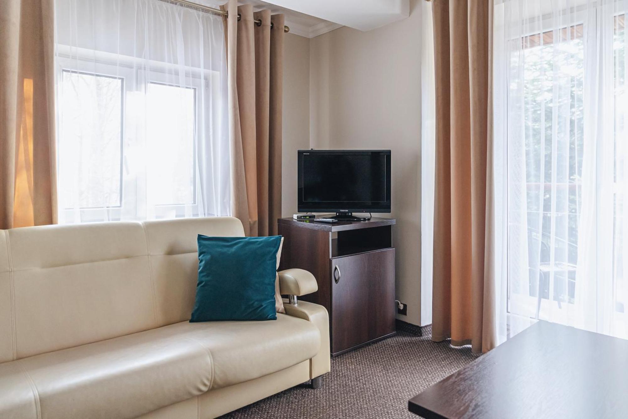 Ow Jaskolka Hotel Zakopane Luaran gambar